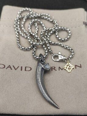 David Yurman 925 Silver Tusk Necklace with Original Pouch